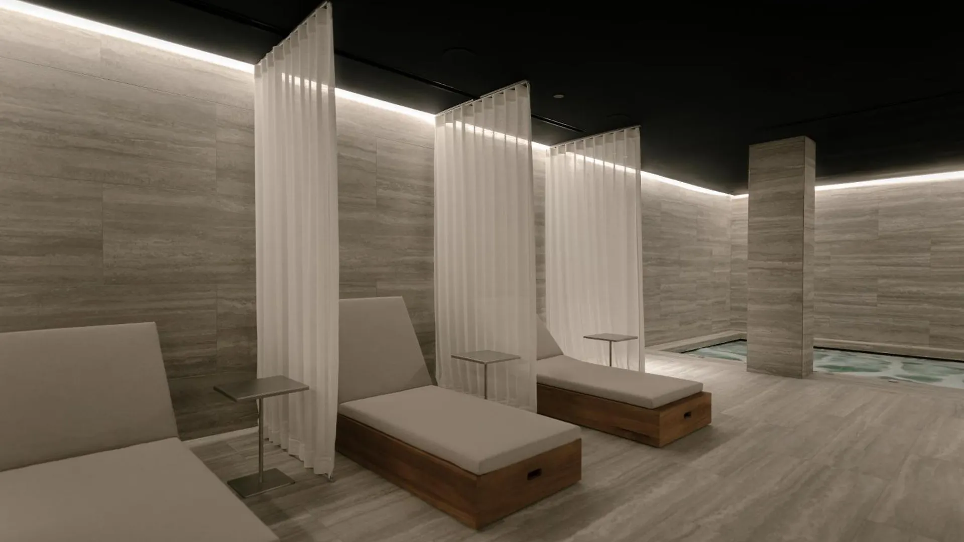 Boho Hotel Budapest - Small Luxury Hotels