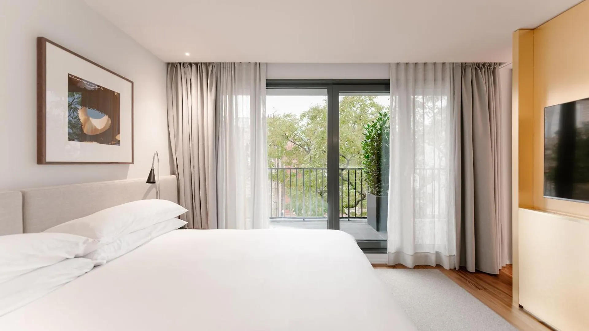 Boho Hotel Budapest - Small Luxury Hotels 4*,