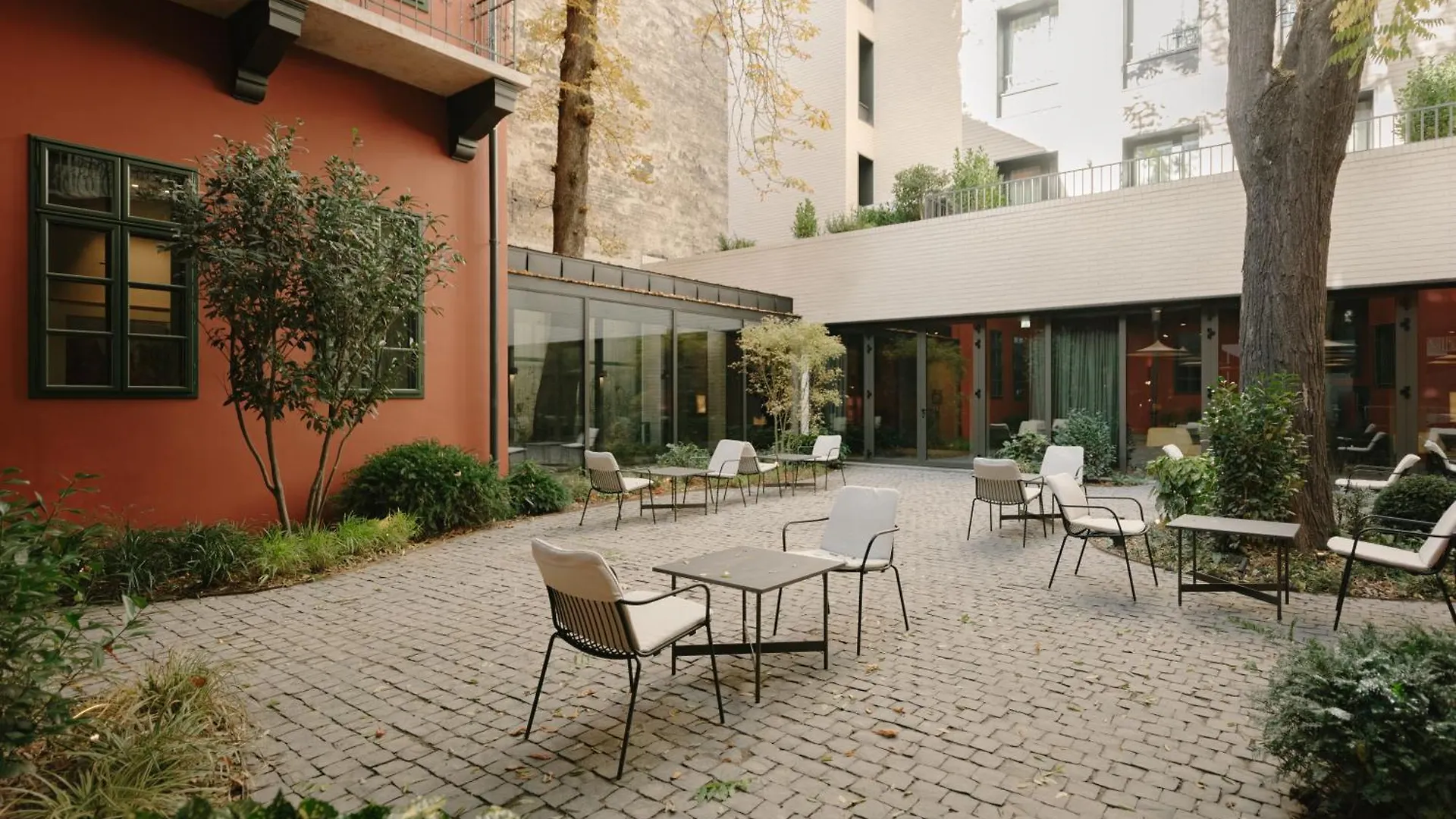 Boho Hotel Budapest - Small Luxury Hotels