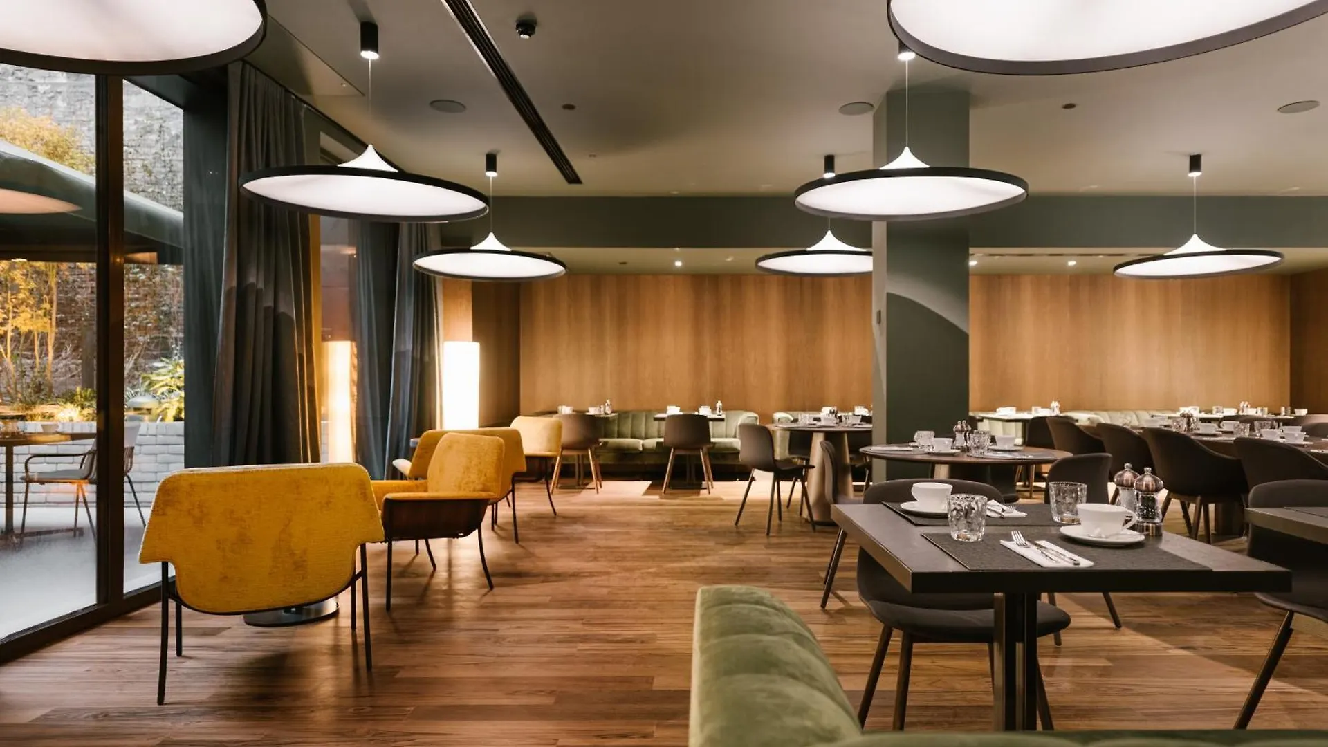Boho Hotel Budapest - Small Luxury Hotels 4*,